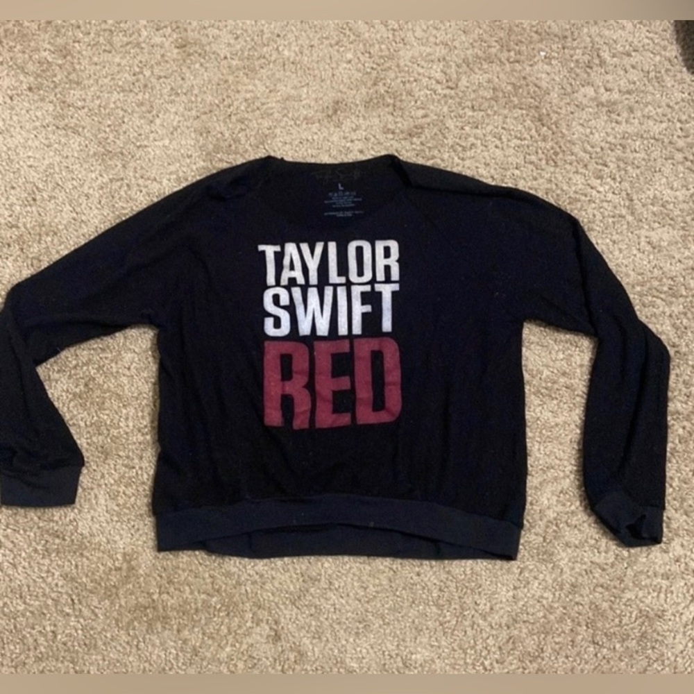 Taylor Swift Red Black Sweatshirt large